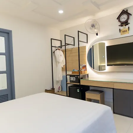 A25 Hotel - 14 Luong Huu Khanh Ho Chi Minh City Exterior photo
