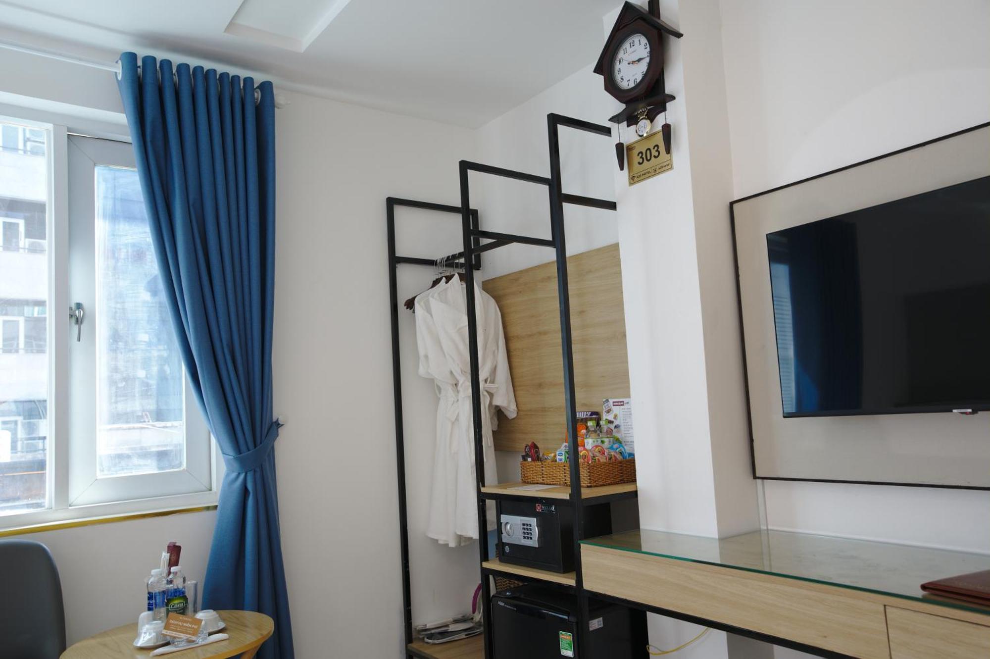 Khách sạn A25 - 14 Lương Hữu Khánh 2*