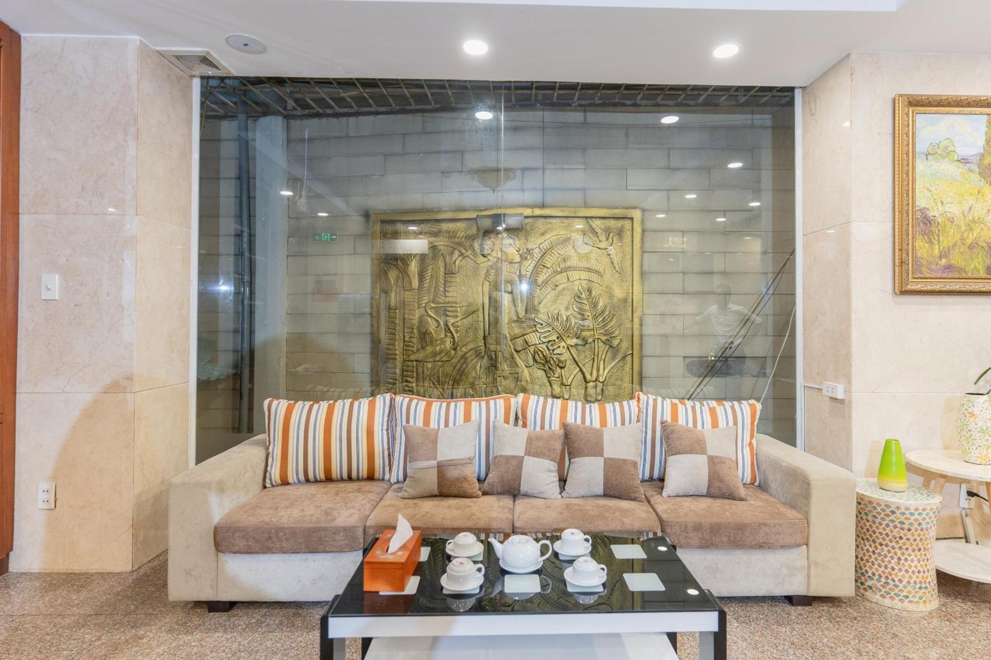 Khách sạn A25 - 14 Lương Hữu Khánh
