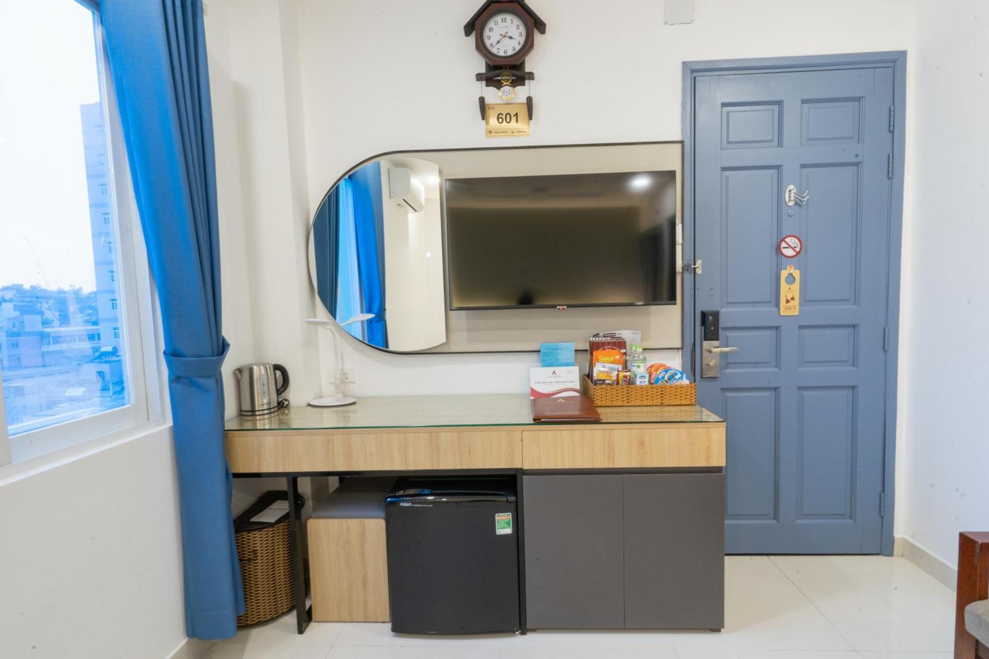 Khách sạn A25 - 14 Lương Hữu Khánh