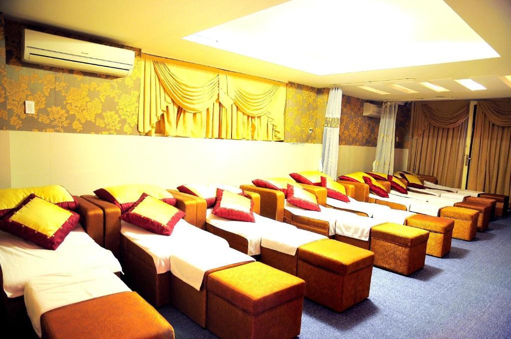 A25 - 14 Lương Hữu Khánh Khách sạn TP. Hồ Chí Minh